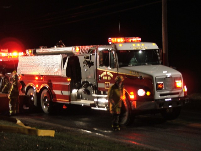 Tanker 4-9 assisting New Holland on a barn fire on North Railroad Avenue... 12/29/04